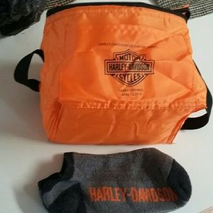 Harley Davidson cooler/lunch bag  an pair footies